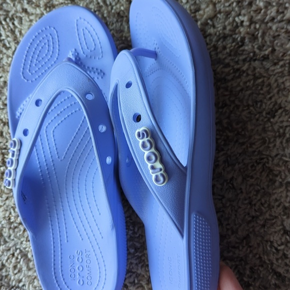 Croc flip flops - Picture 2 of 4